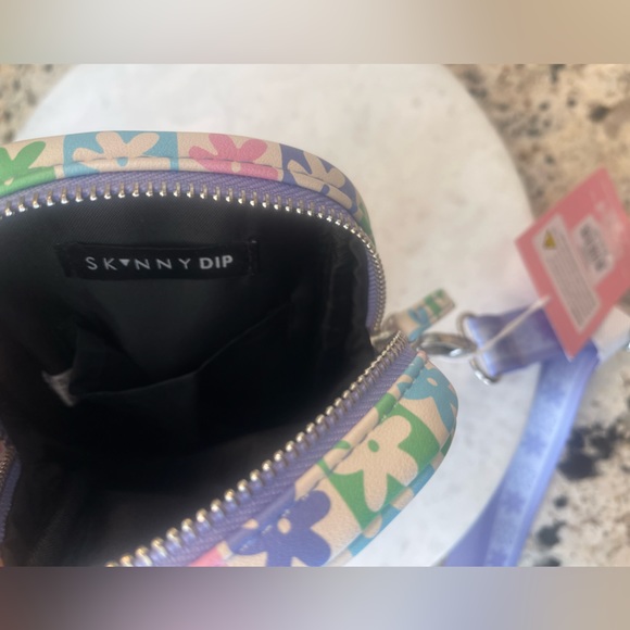 SKINNY DIP LONDON Women's Danni Mini Phone Crossbody  Bag Pastel floral check - Picture 9 of 10